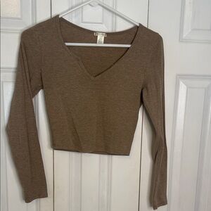 Bozzolo Brown V-Neck Long Sleeve Crop Top